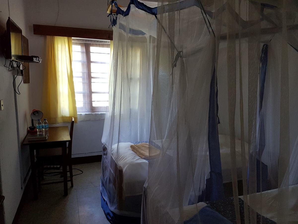 מלון מביה Karibuni Center מראה חיצוני תמונה