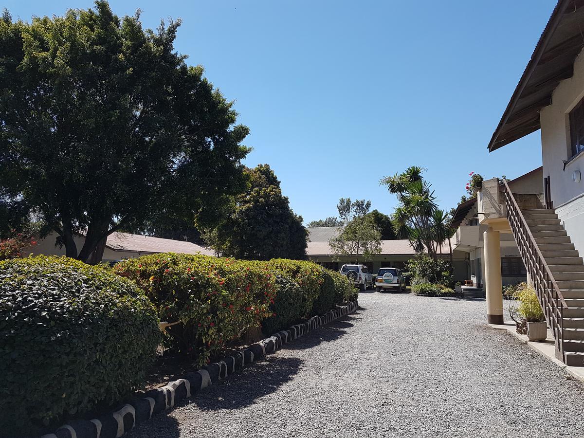 מלון מביה Karibuni Center מראה חיצוני תמונה